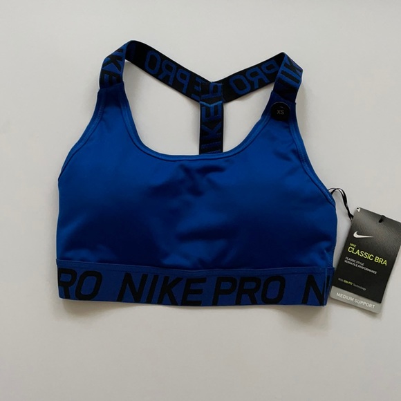 Nike Sports Bra - Picture 1 of 5